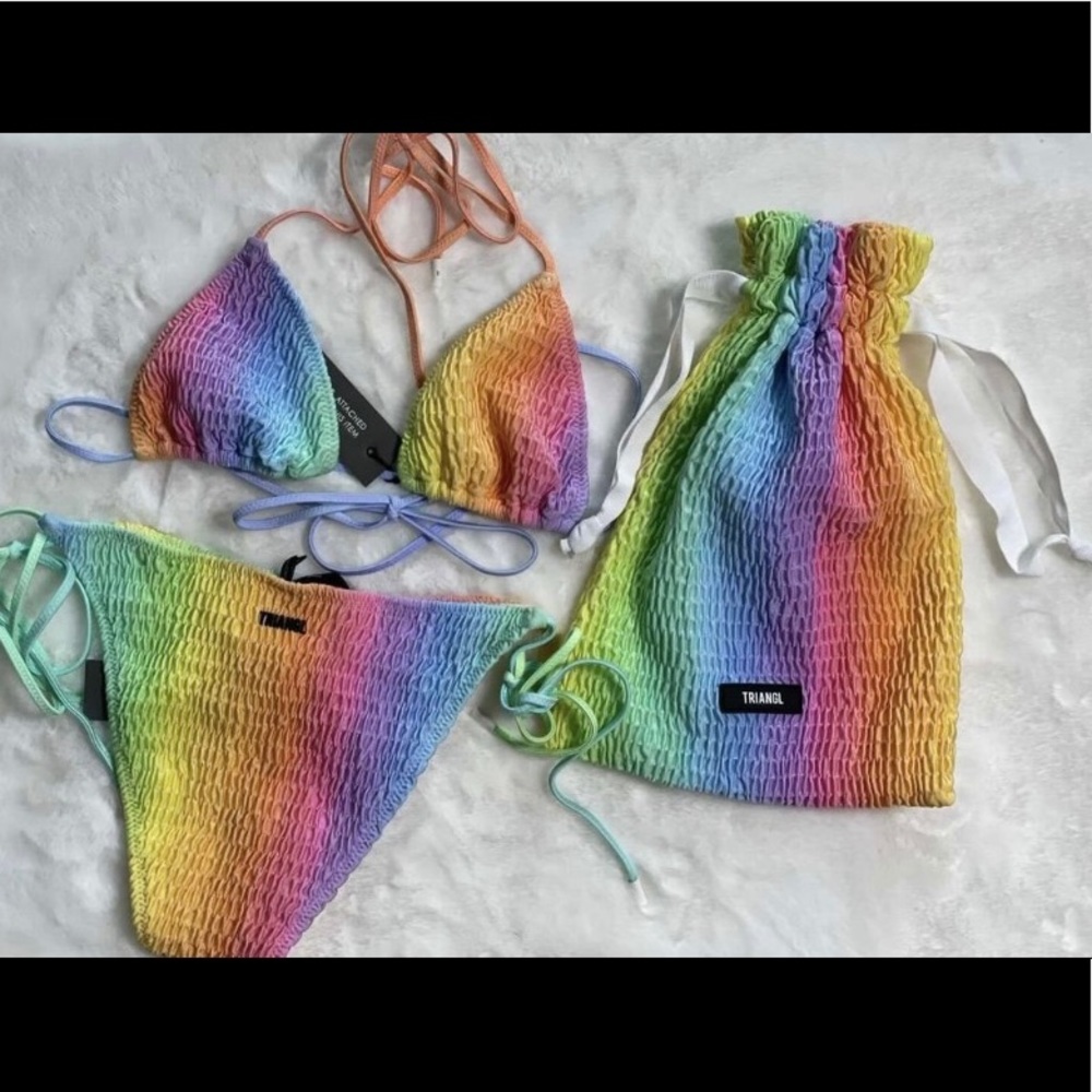 TRIANGL Bikini
